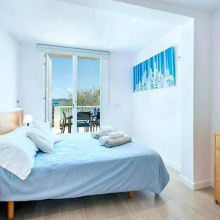 Pine Walk By Vintage Travel Villa *